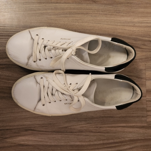 Axel arigato sneakers size 9 - Picture 2 of 8